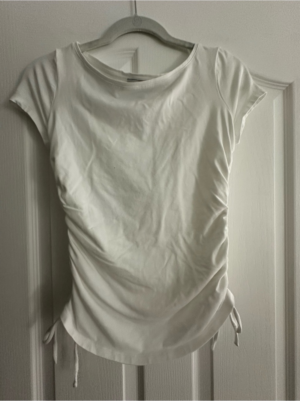 White House Black Market White Short-Sleeve Ruched Side Tie Tee